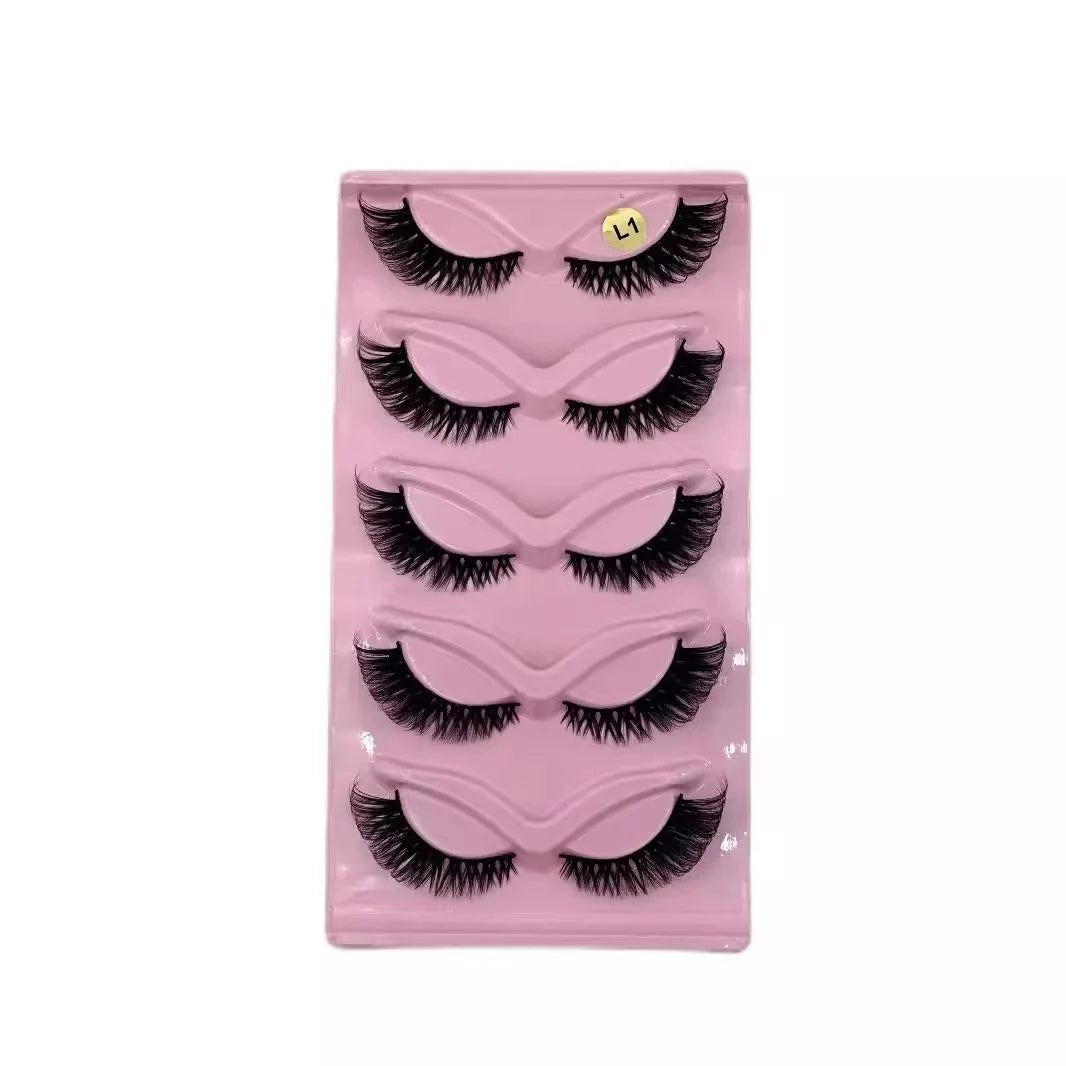 Eye-Enhancing Lashes